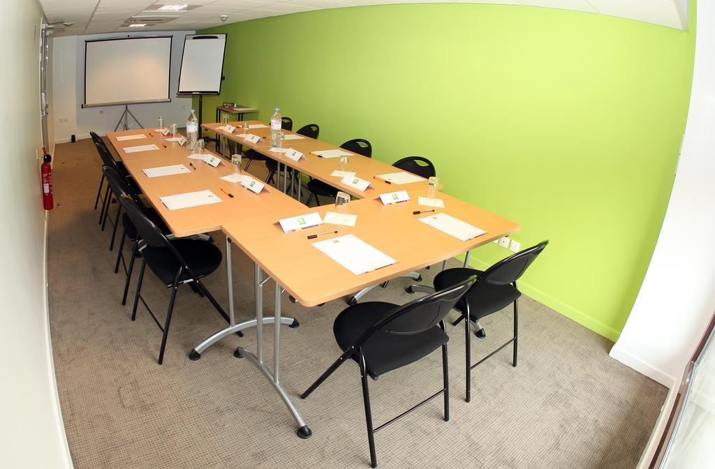Ibis Budget Nimes Centre Gare Стая снимка