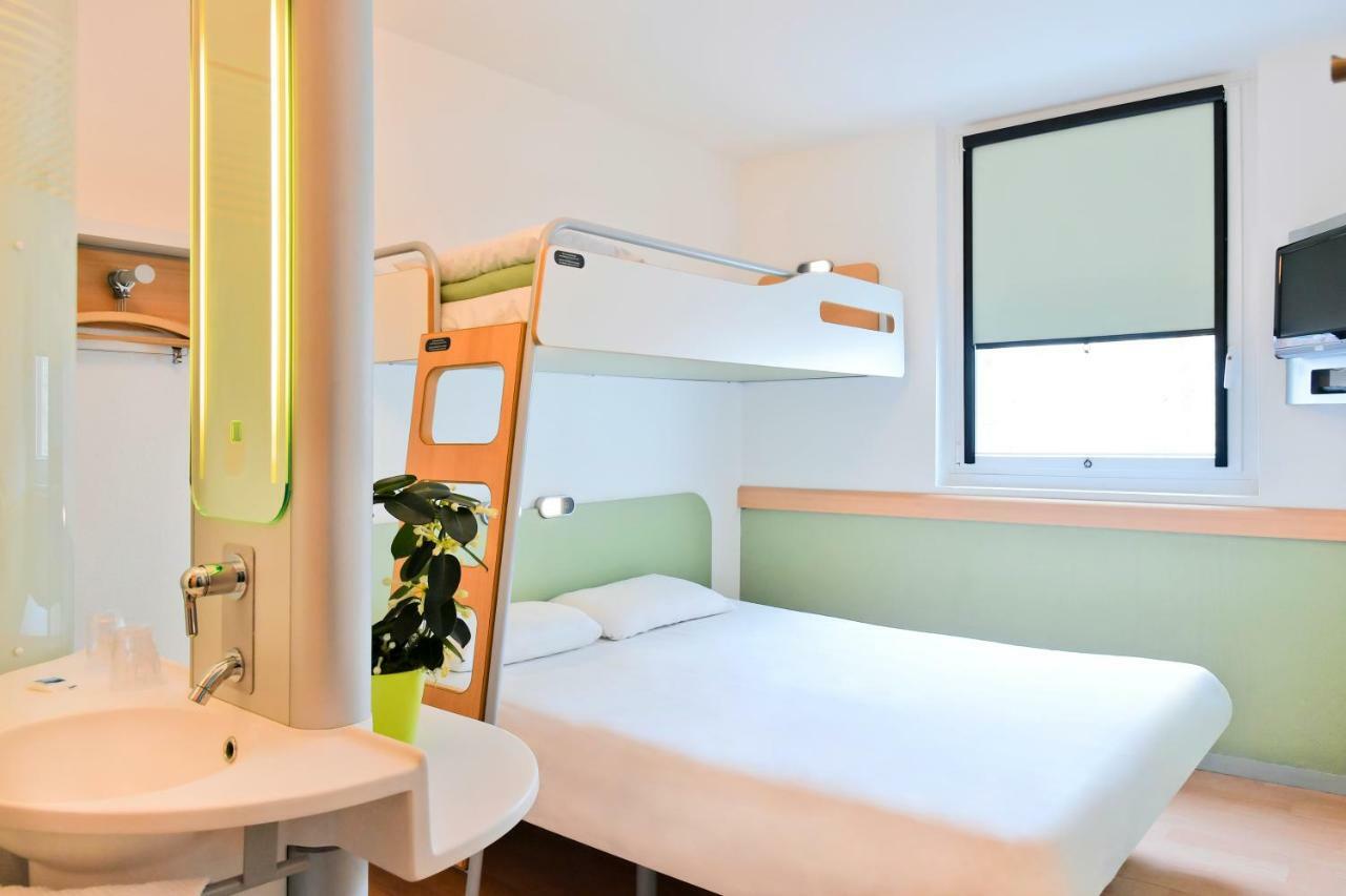 Ibis Budget Nimes Centre Gare Екстериор снимка